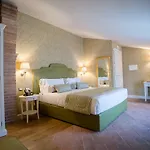 فندق Palace 5*