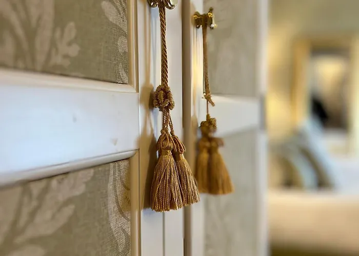 Palace 5* سان جيميني